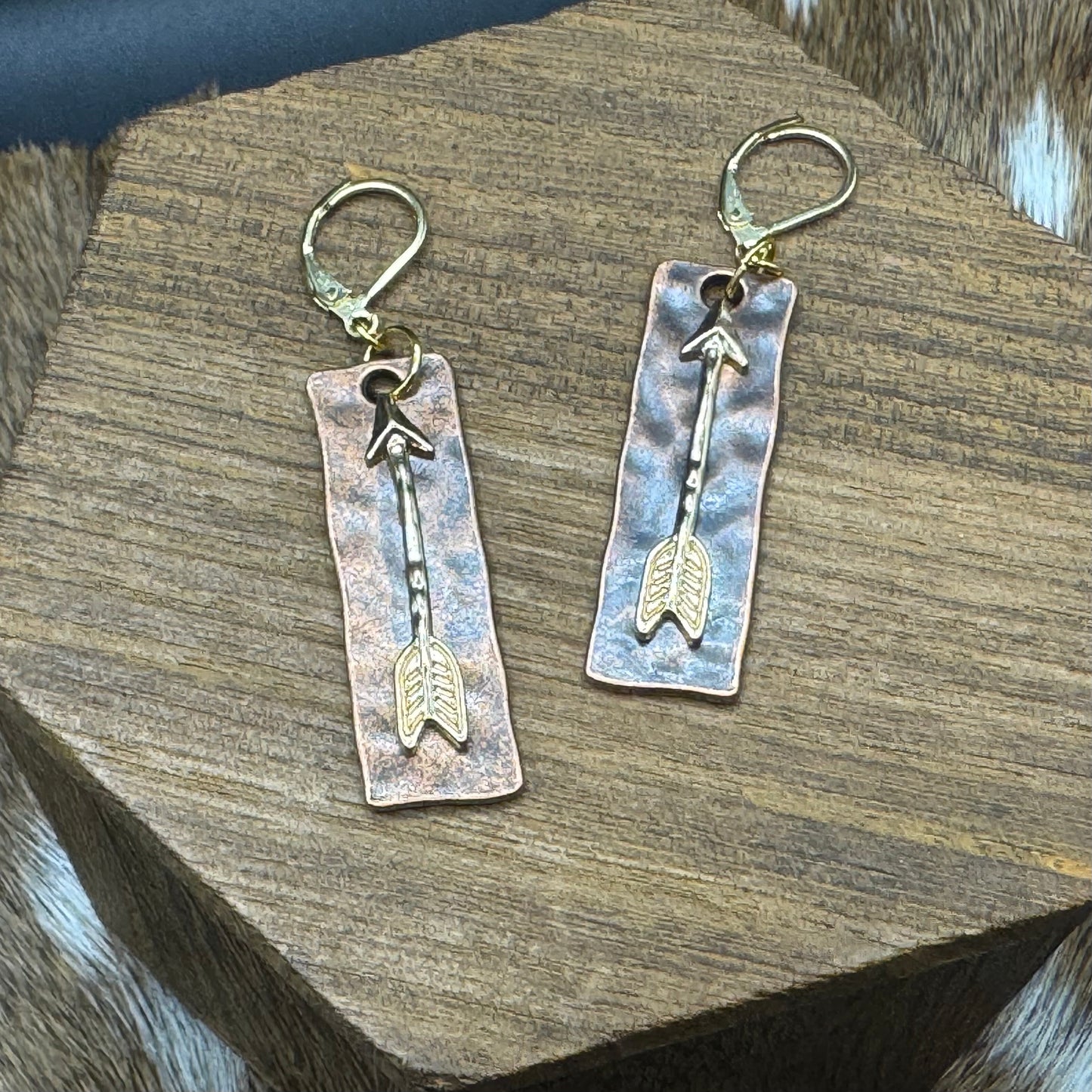 Arrow earrings - copper and gold