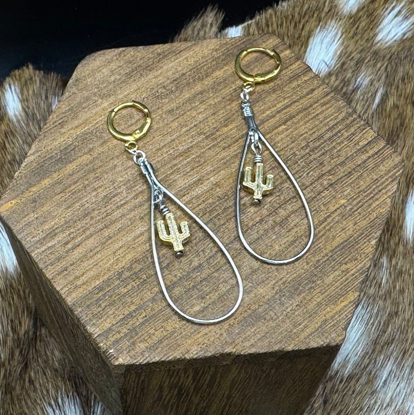 Saguaro teardrop earrings