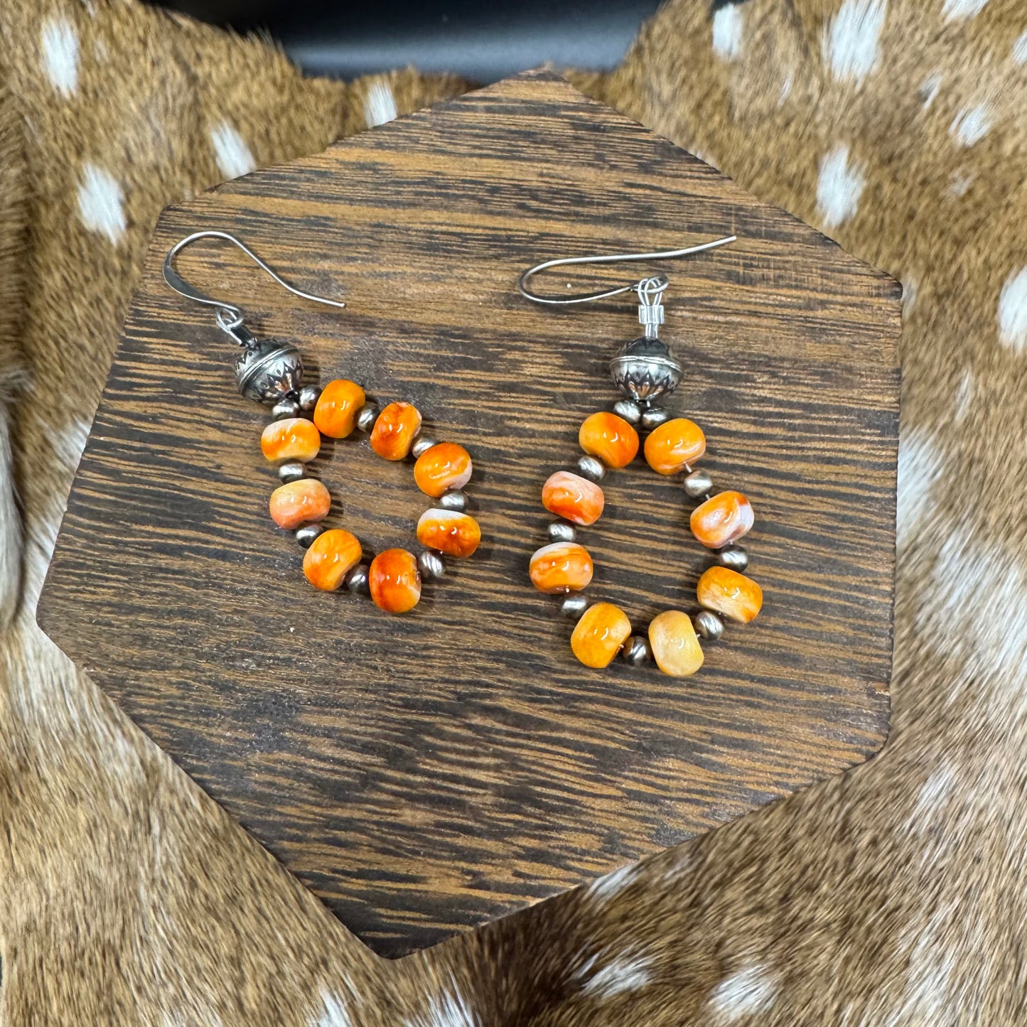 Spiny oyster and Navajo pearl earrings