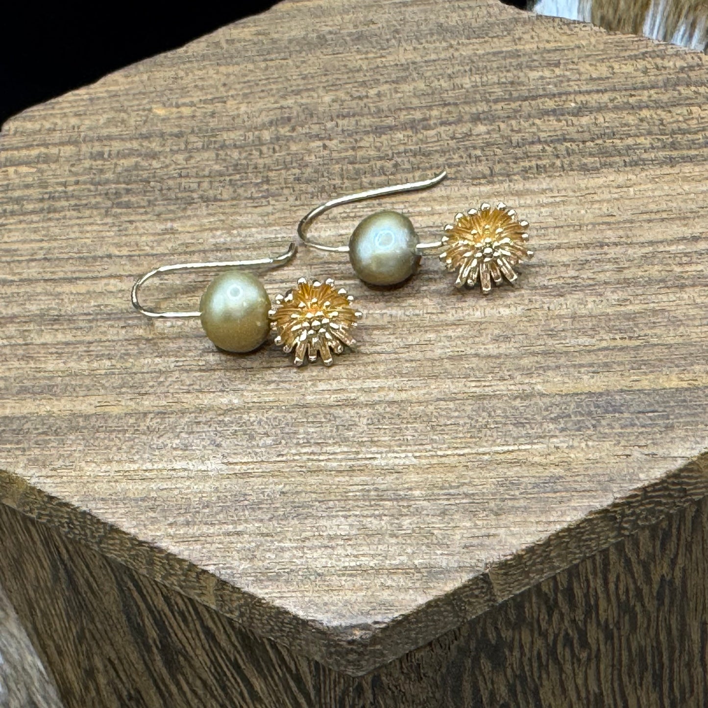 Gold dandelion light green pearl earrings