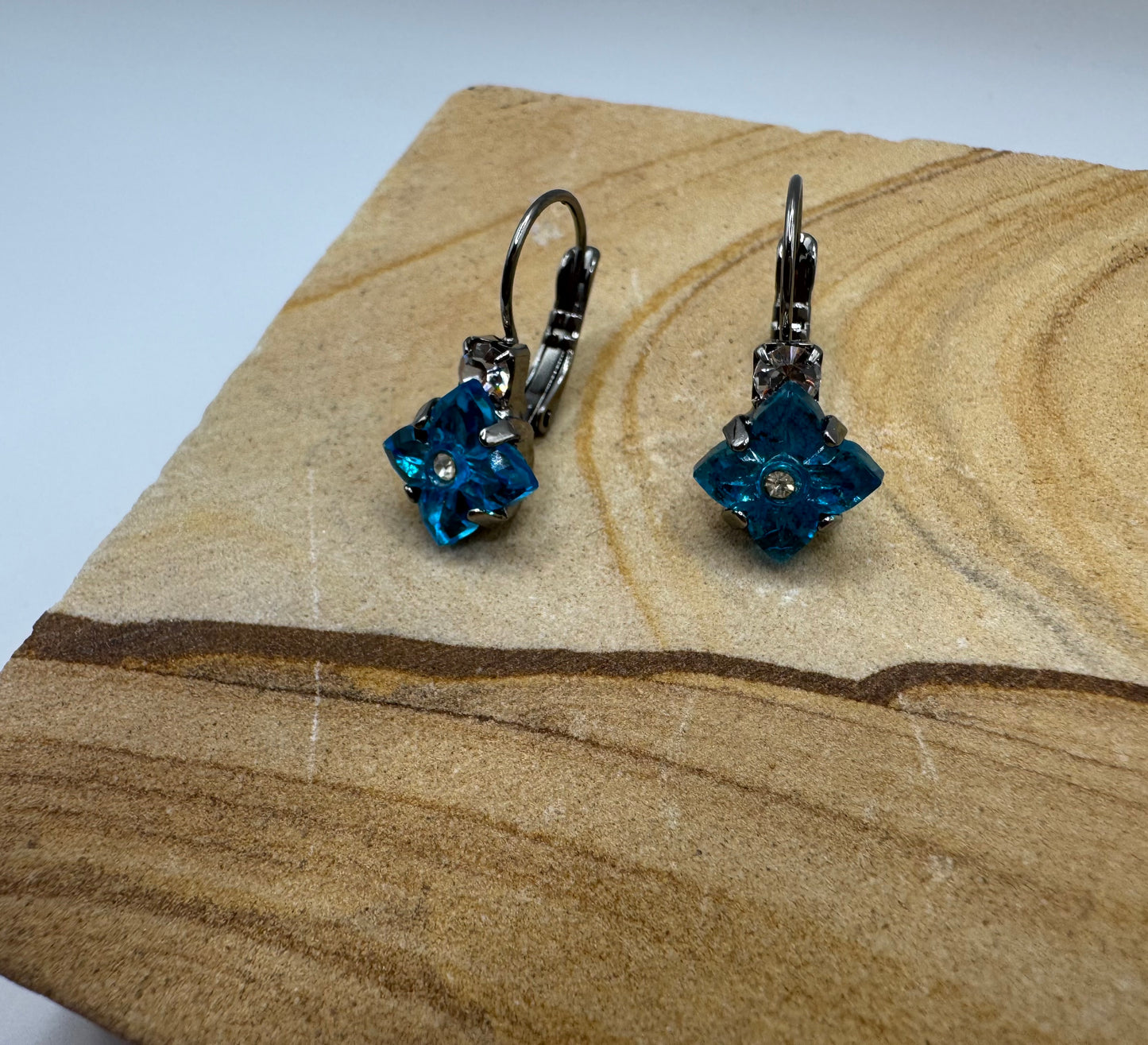 Blue flower and rhinestone gunmetal earrings