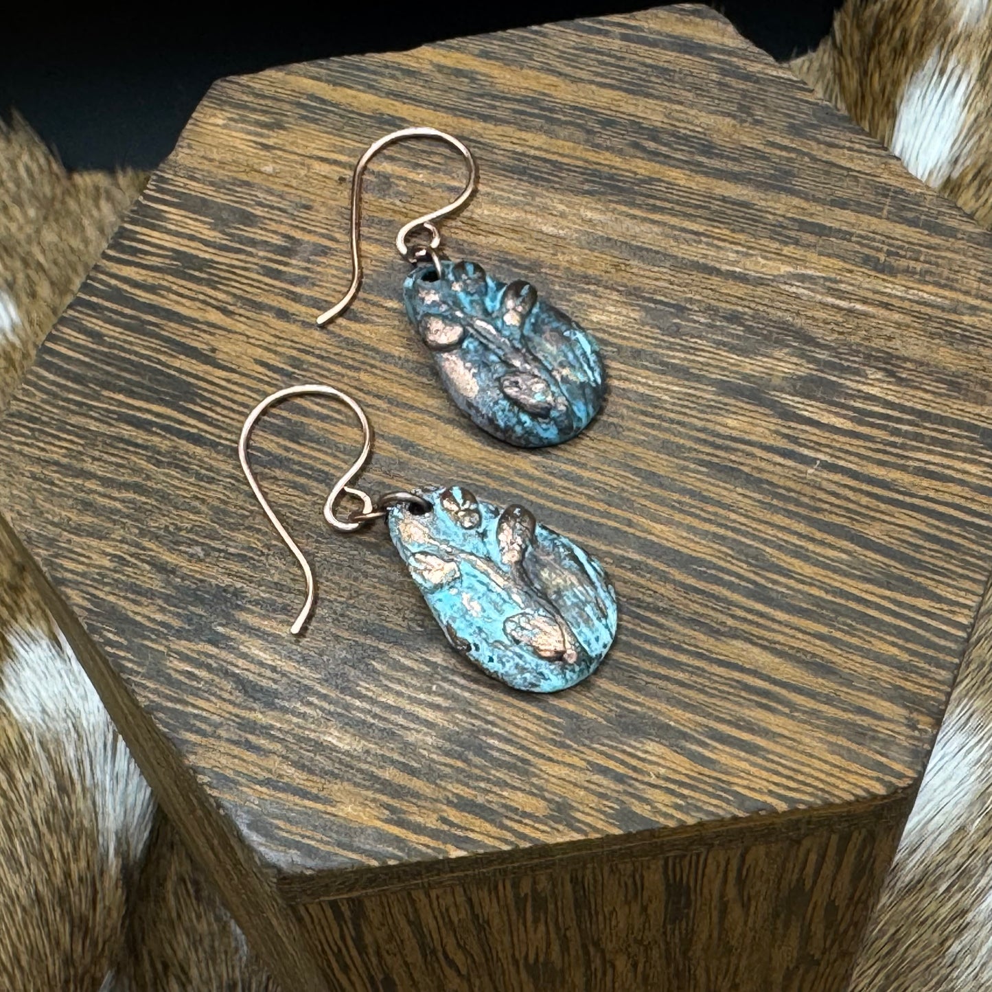 Dust & Petal earrings