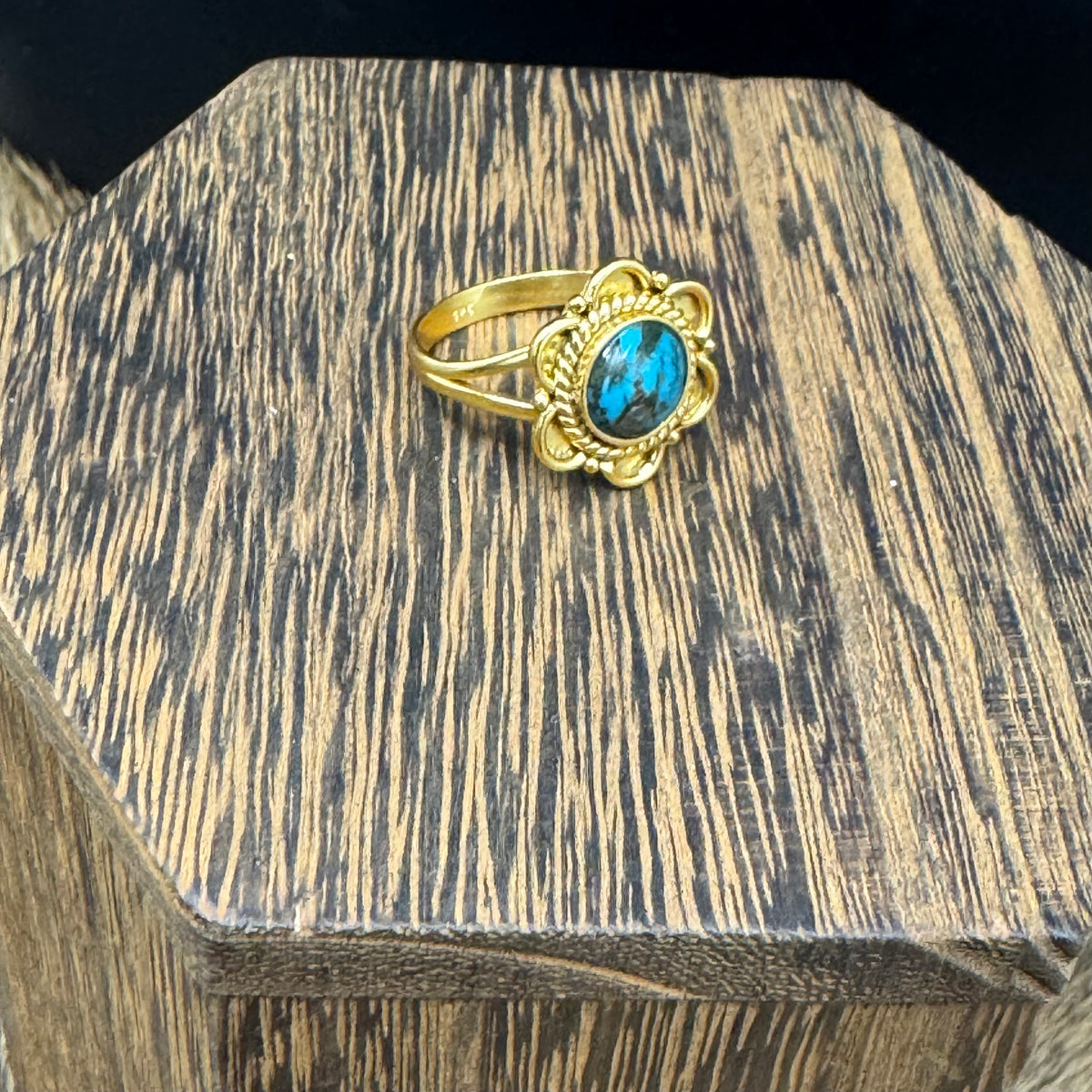 Gold & turquoise floral ring
