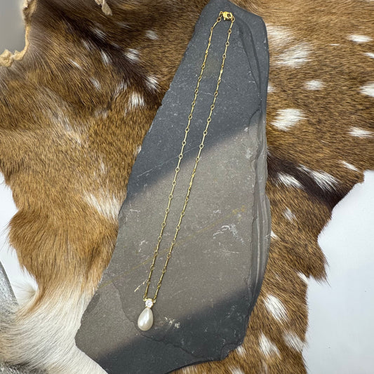 Pearl and cz gold bar link necklace