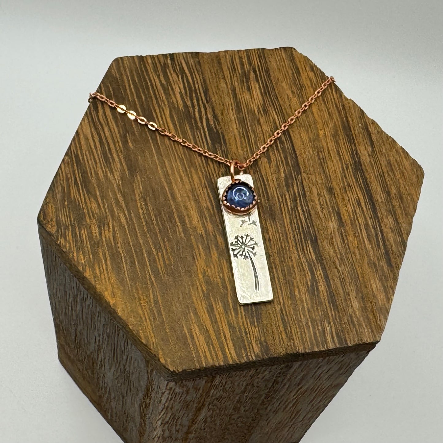 Dandelion Montana blue Swarovski necklace