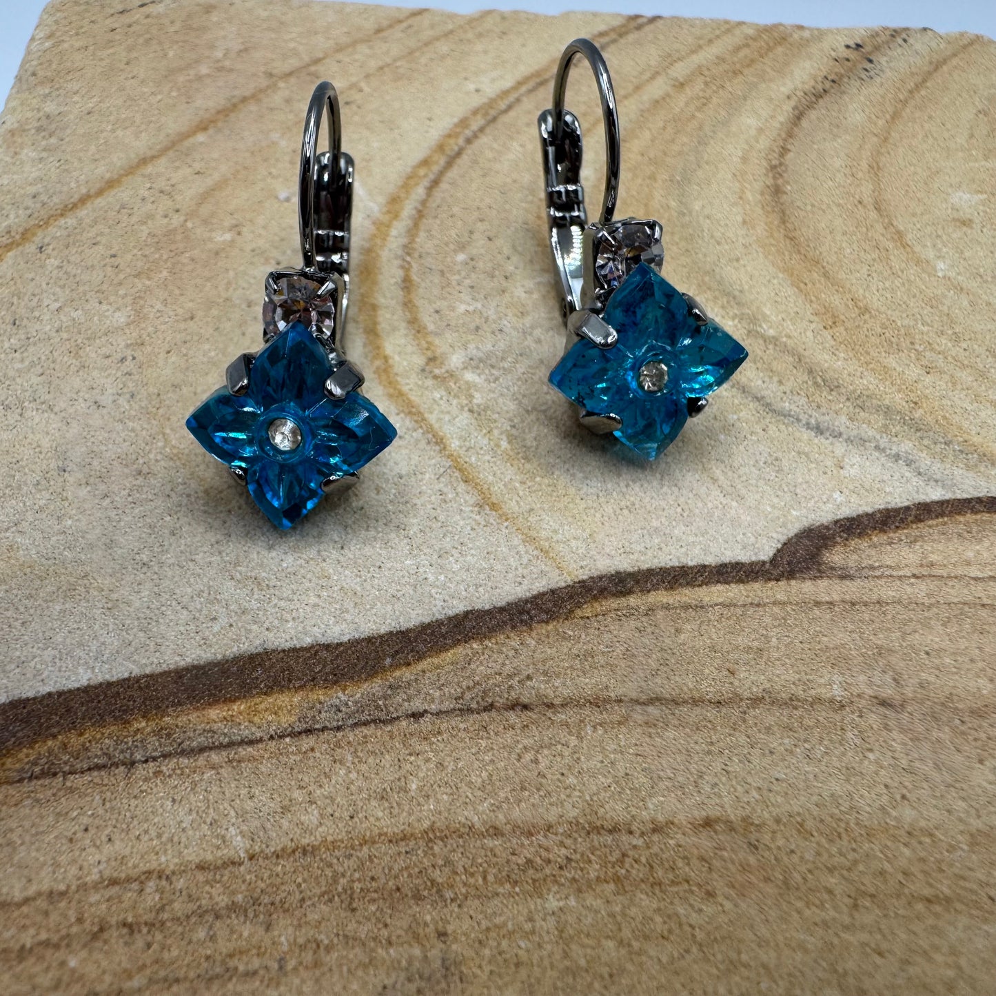 Blue flower and rhinestone gunmetal earrings