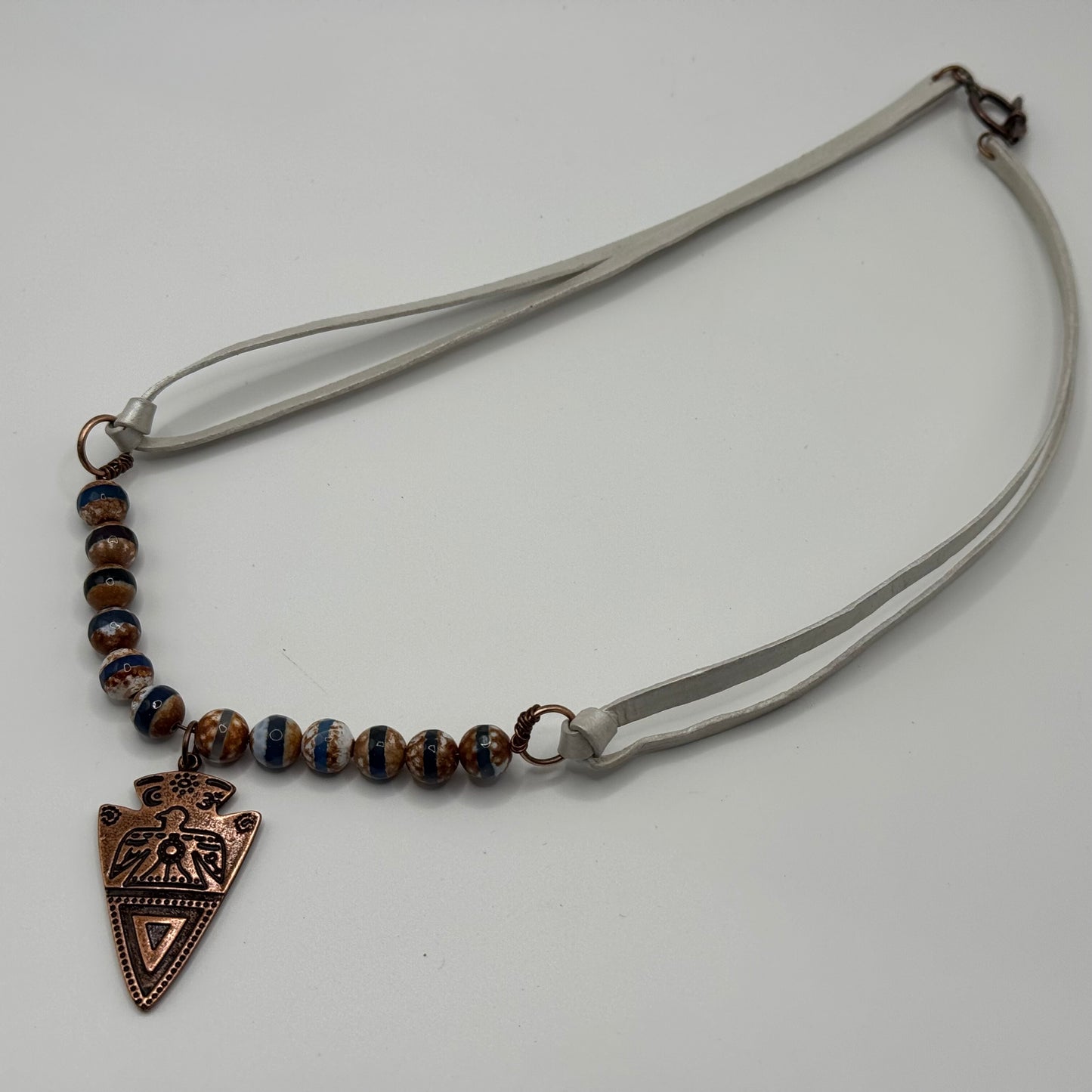 Arrowhead and Tibetan agate necklace