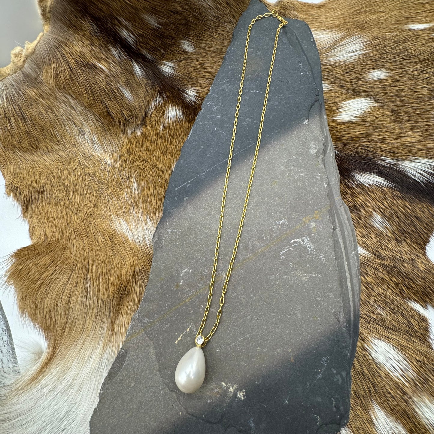 Pearl with cz gold chain necklace