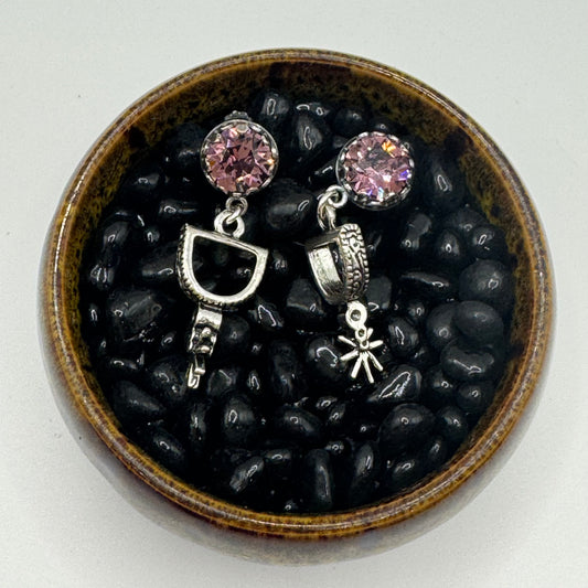 Violet spur earrings