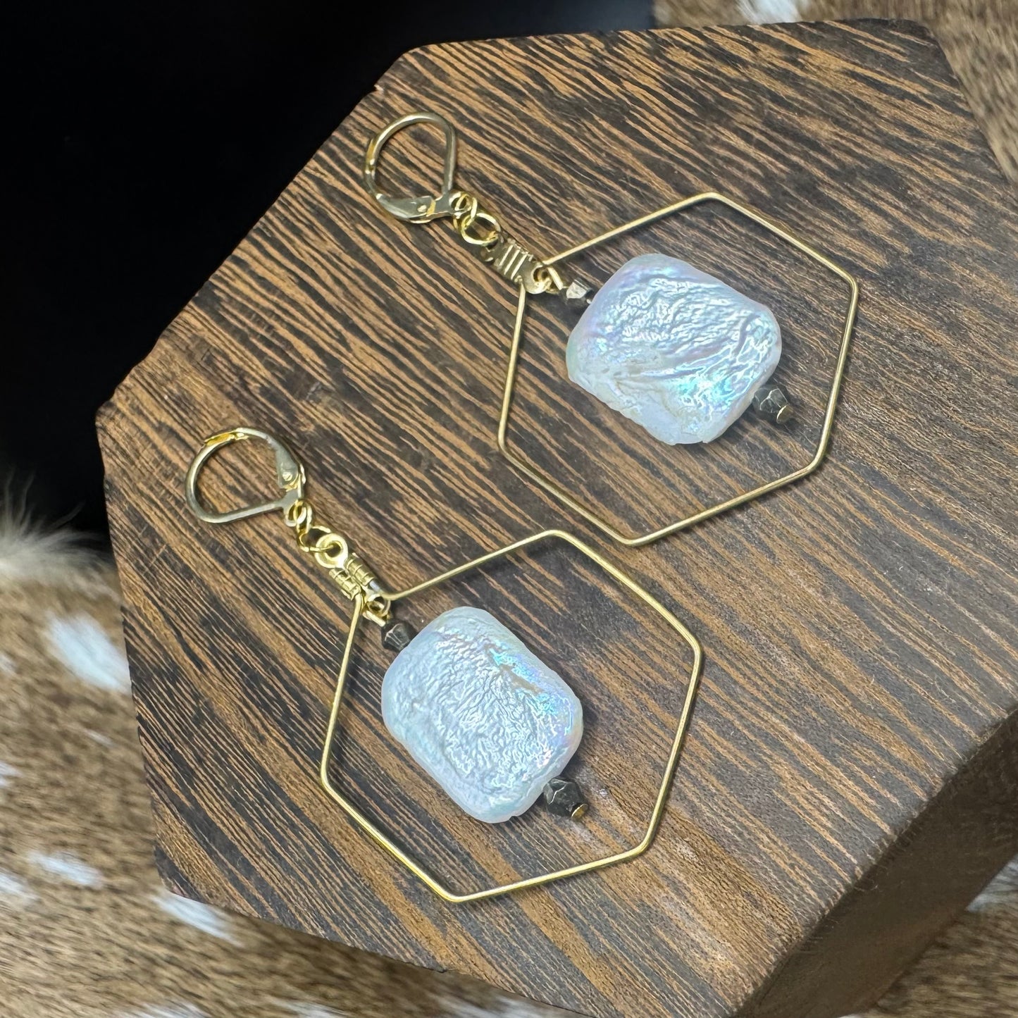 Pearl hexagon earrings