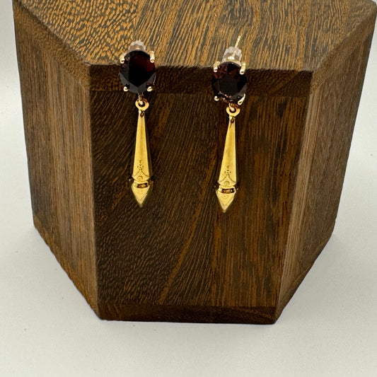 Gold stud earrings with amethyst gems and gold drops